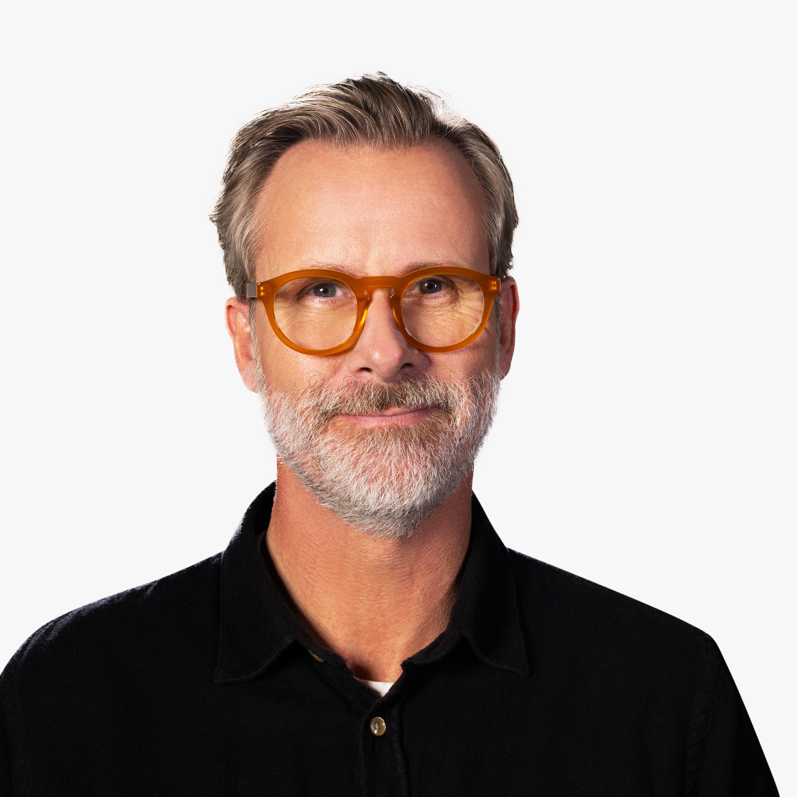 Person wearing Gråsten crystal honey reading glasses
