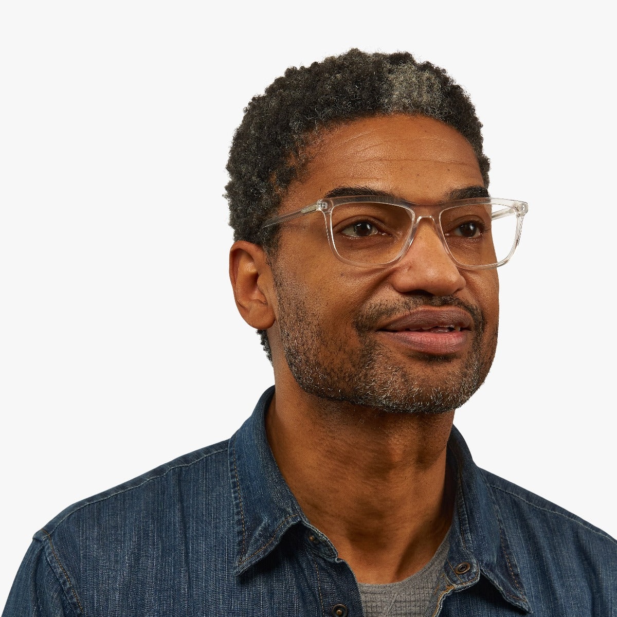 mens-oslo-crystal-white_reading-glasses_male-model-1.jpg?v=1771428196&width=1200