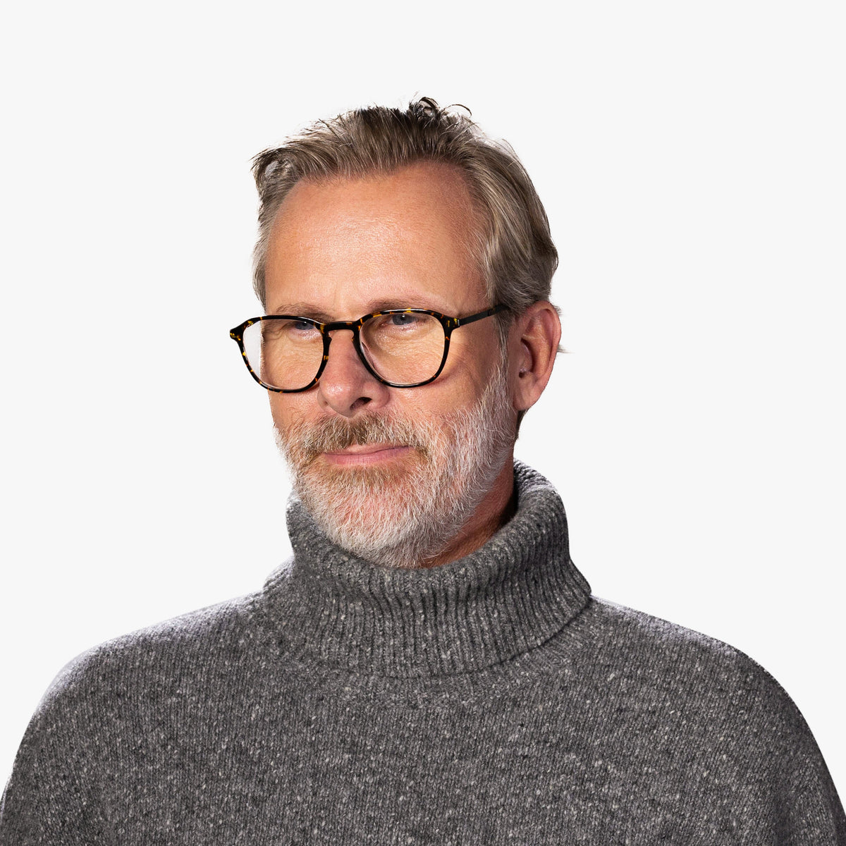 mens-ronne-dark-turtle_reading-glasses_male-model-1.jpg?v=1771429168&width=1200