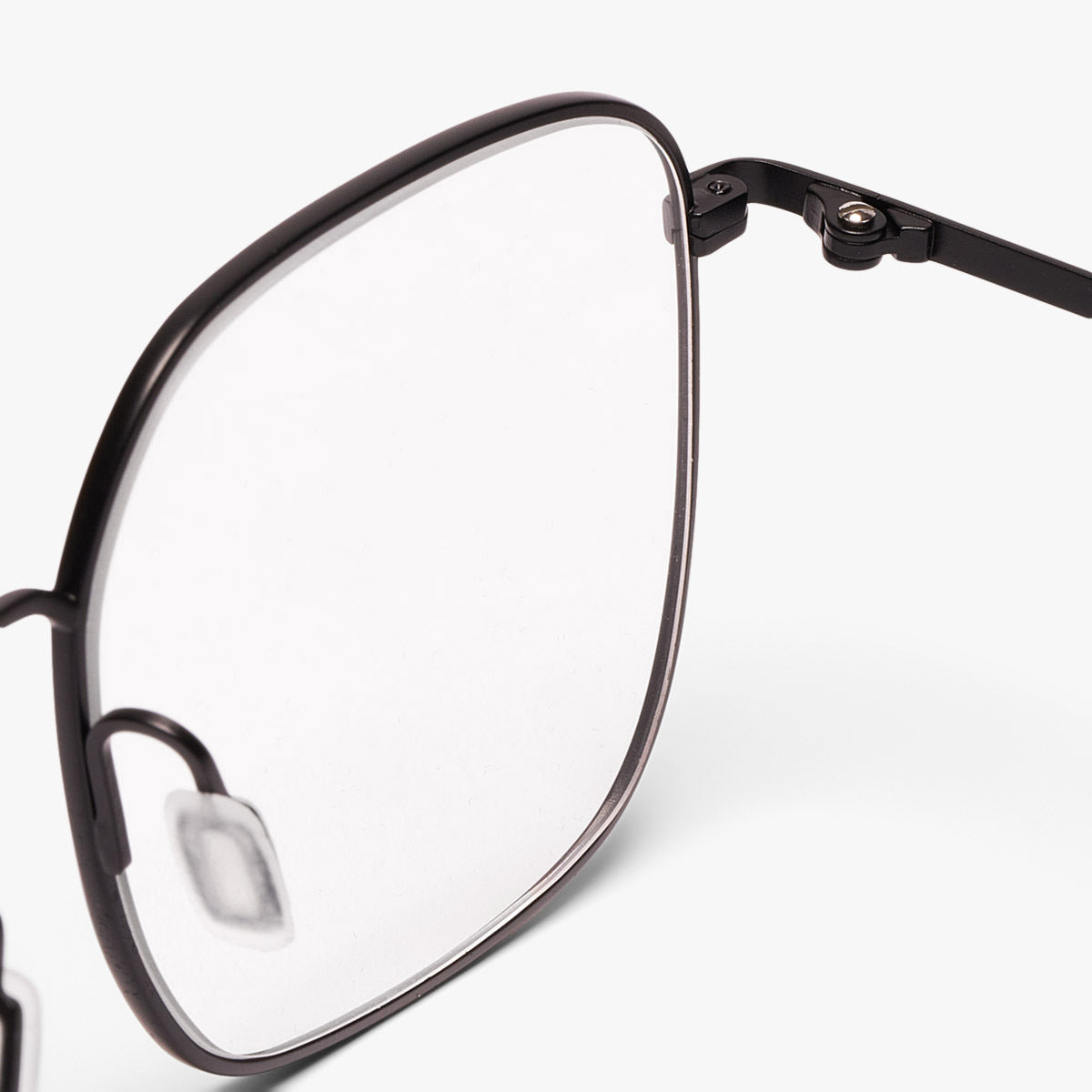 Close-up of black rimmed eyeglass frame for women's Båstad Black