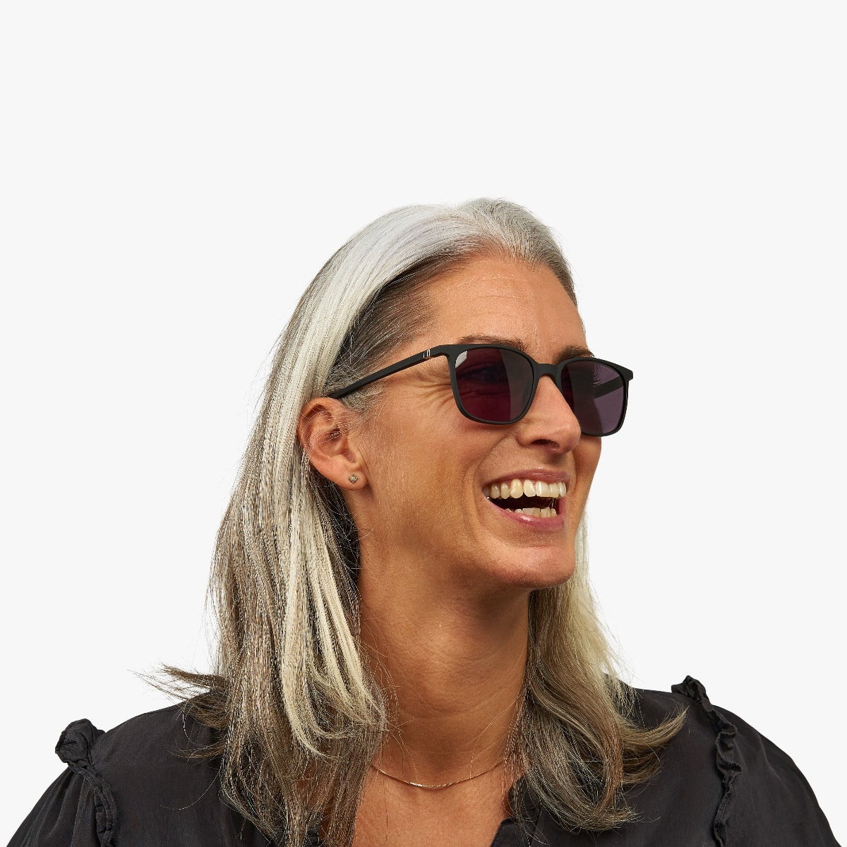 womens-fyn-black_sunglasses_female-model-1.jpg?v=1771417580&width=1200